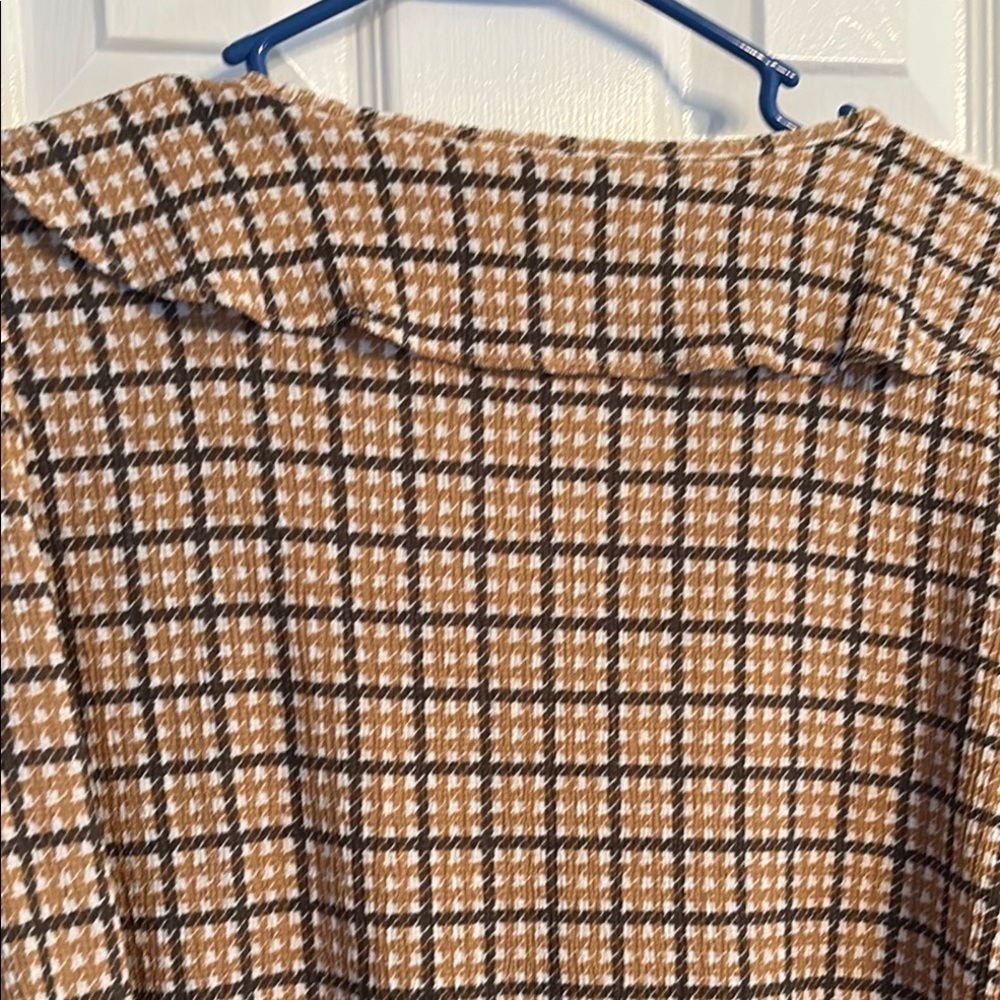 Plaid V-Neck Ruffle Blouse - Picture 4 of 4